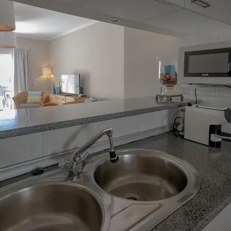 Apartamento Palmeira B00d - 600m From The Beach - Free Wifi - By Bedzy